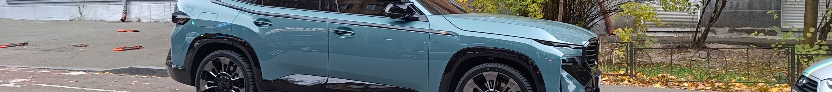 BMW XM G09