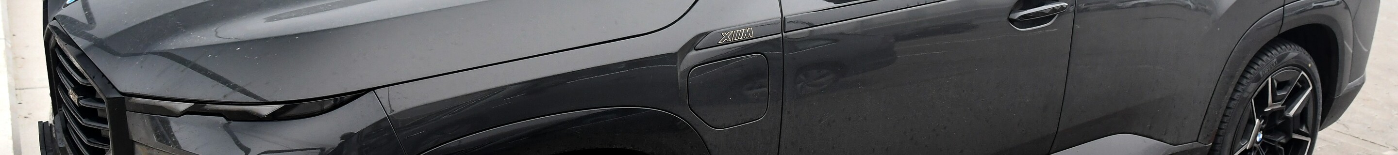 BMW XM G09