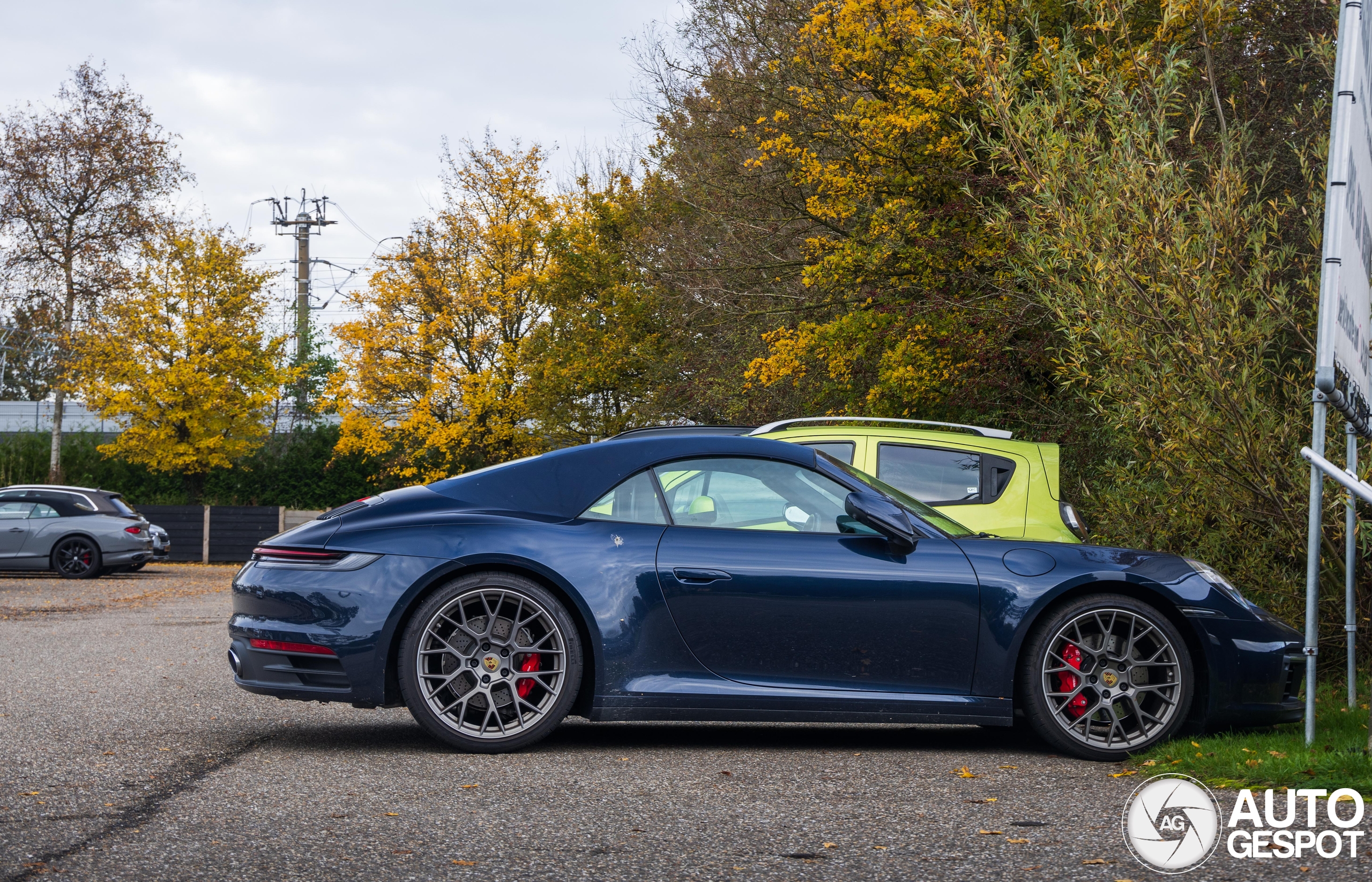 Porsche 992 Carrera 4S Cabriolet