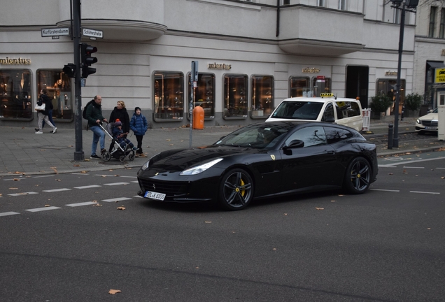 Ferrari GTC4Lusso