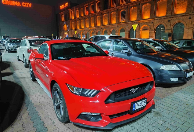 Ford Mustang GT 2015