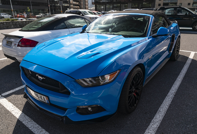 Ford Mustang GT Convertible 2015