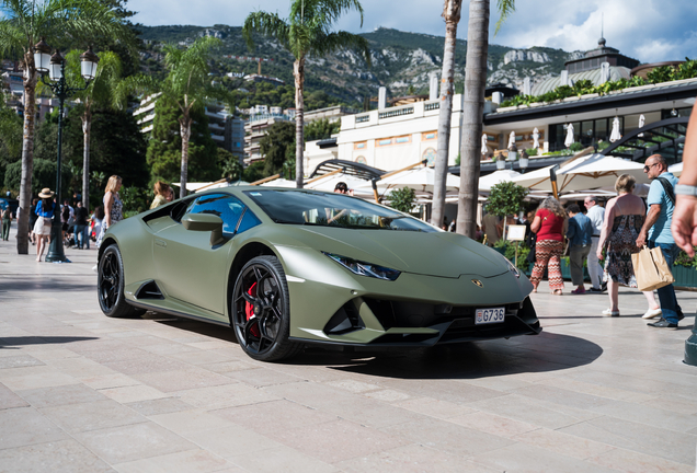 Lamborghini Huracán LP640-4 EVO