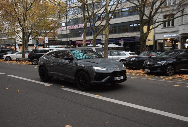 Lamborghini Urus S