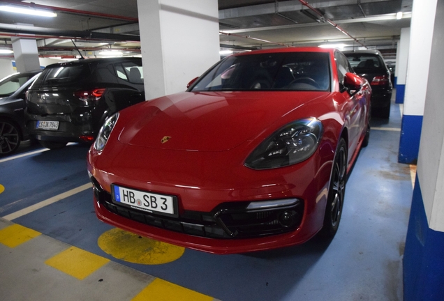 Porsche 971 Panamera Turbo S E-Hybrid MkI