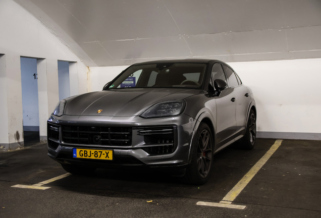 Porsche Cayenne Coupé Turbo E-Hybrid