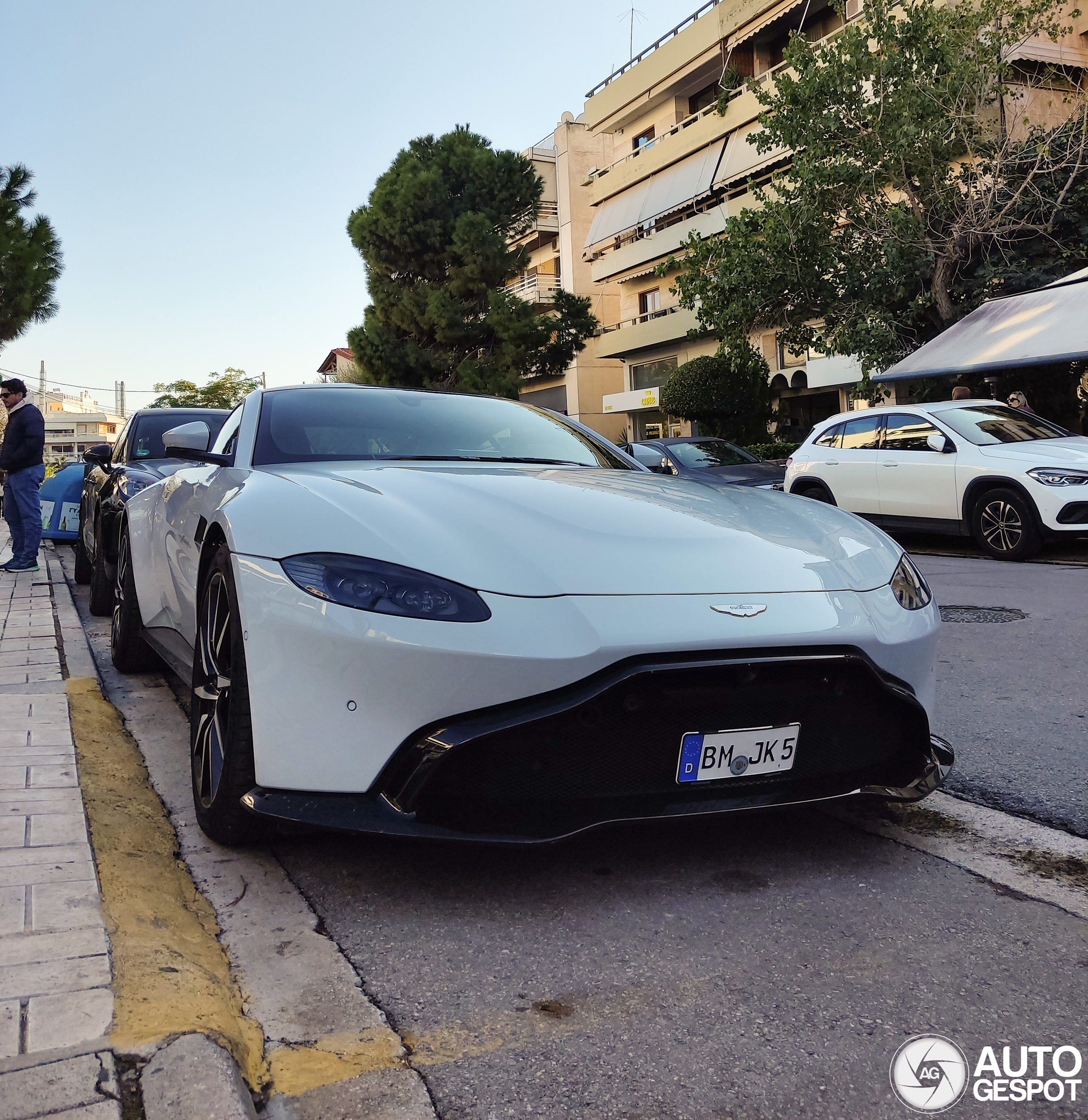 Aston Martin V8 Vantage 2018