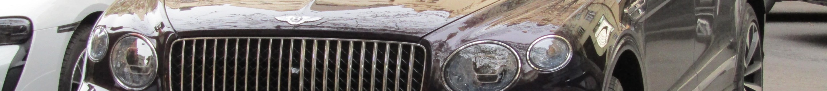 Bentley Bentayga Azure EWB