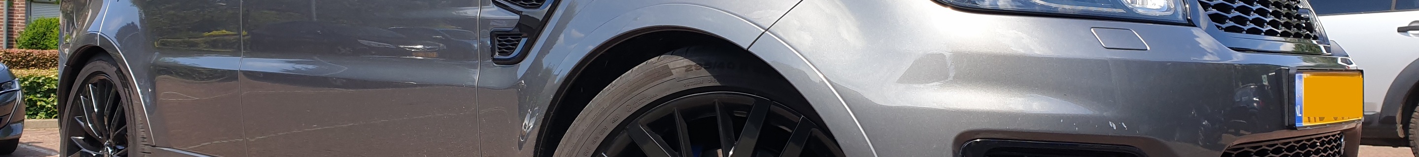 Land Rover Range Rover Sport SVR