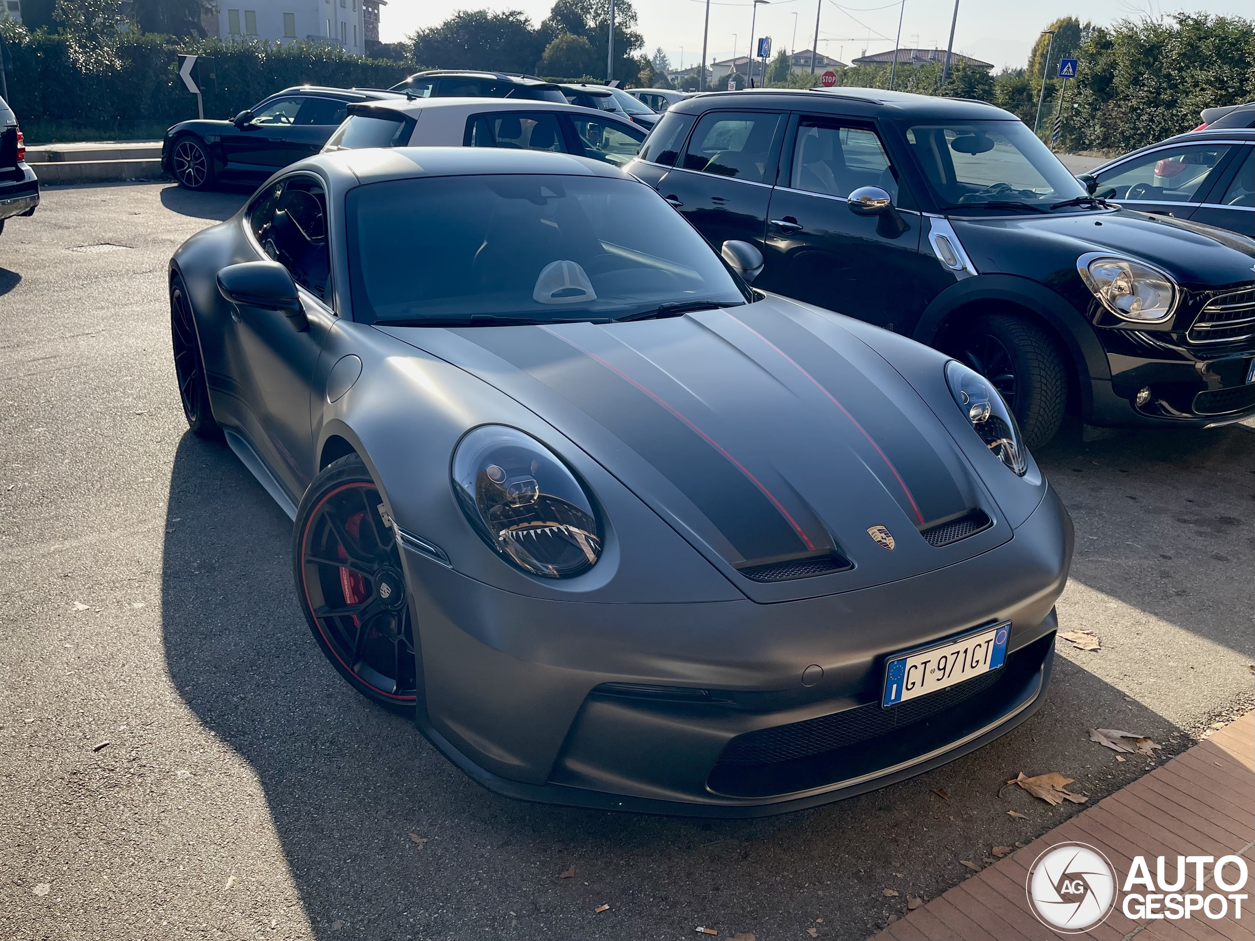 Porsche 992 GT3 Touring