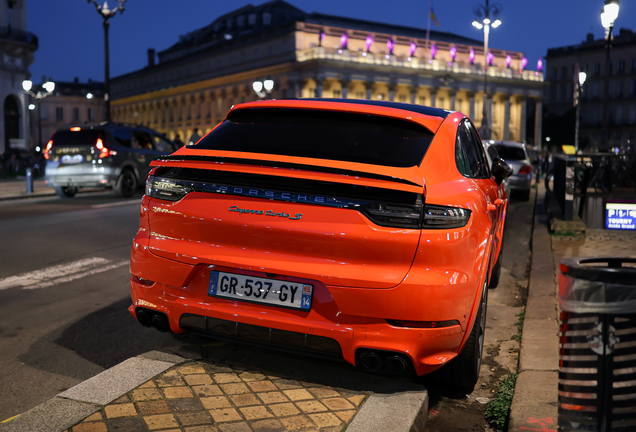 Porsche Cayenne Coupé Turbo S E-Hybrid