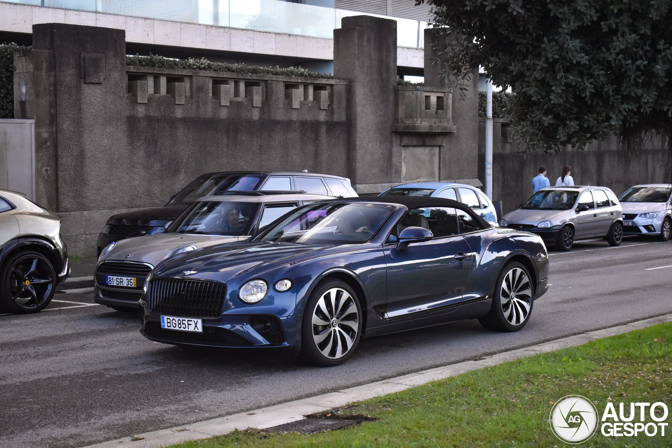 Bentley Continental GTC V8 Azure 2024