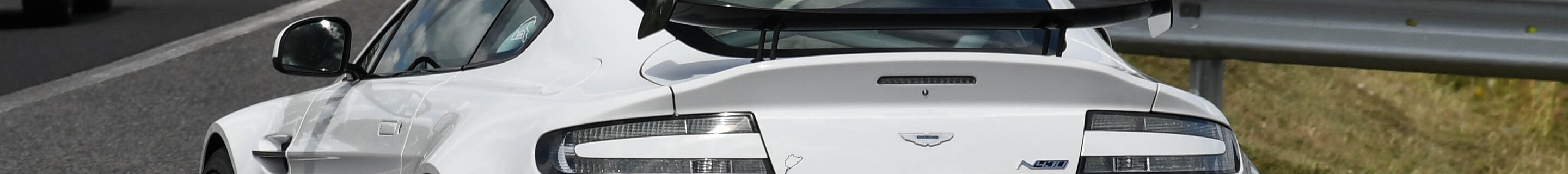 Aston Martin V8 Vantage N430