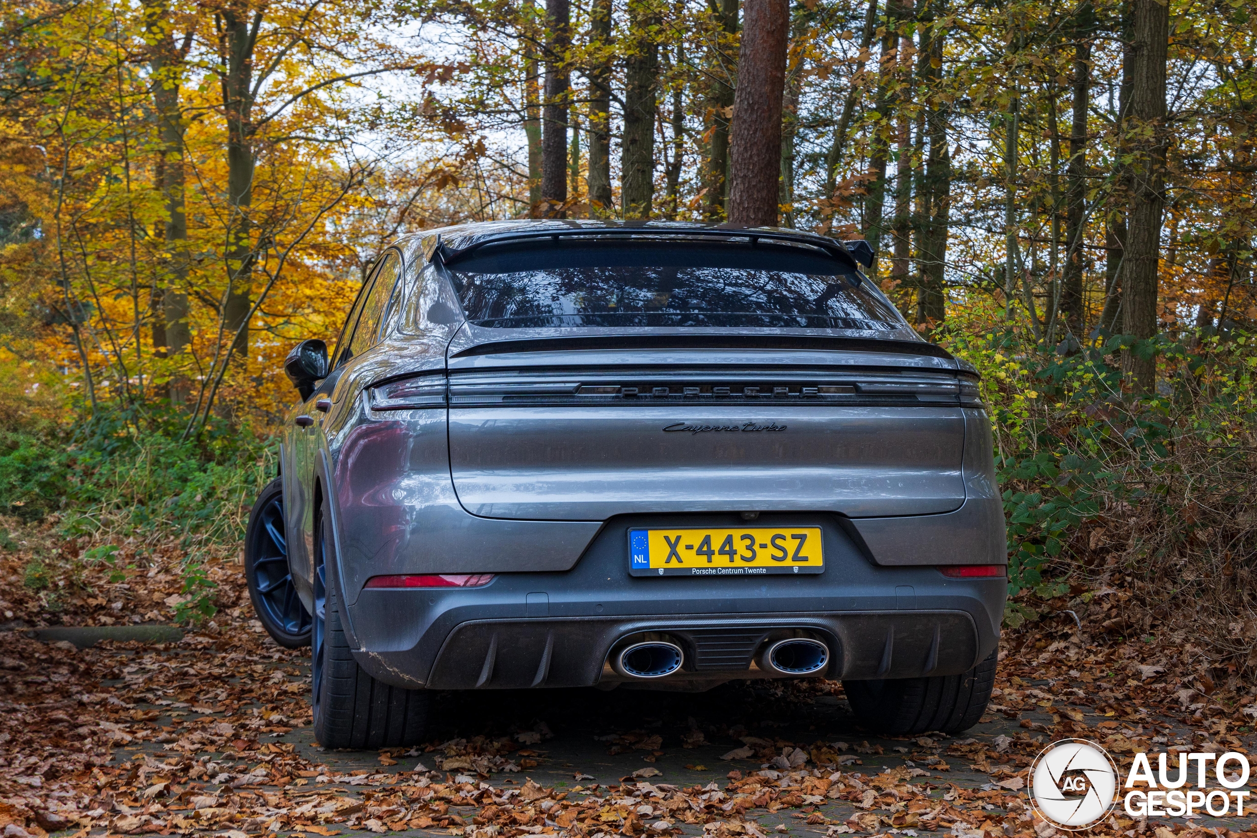 Porsche Cayenne Coupé Turbo E-Hybrid