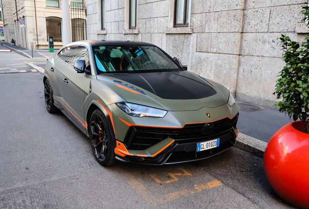 Lamborghini Urus Performante