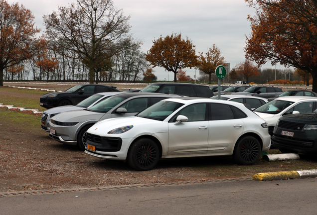 Porsche 95B Macan GTS MkIII