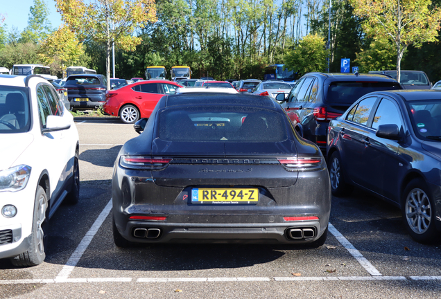 Porsche 971 Panamera Turbo S E-Hybrid MkI