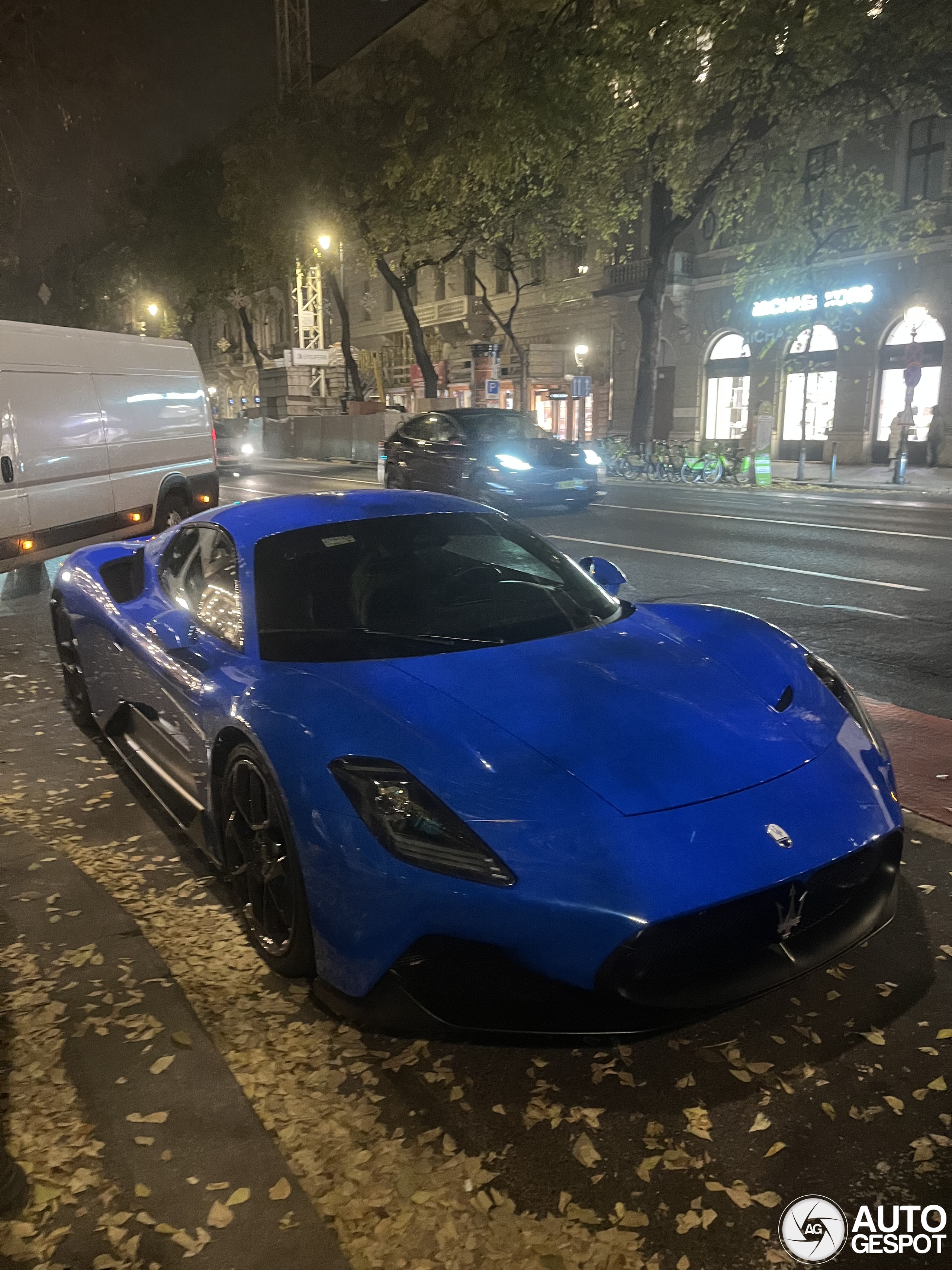 Maserati MC20