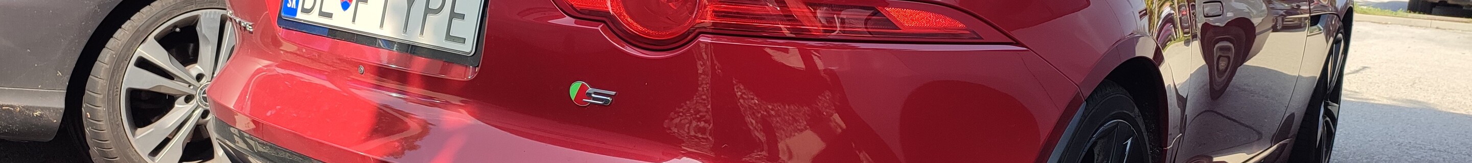 Jaguar F-TYPE S Coupé