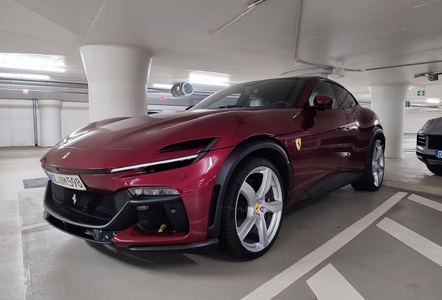 Ferrari Purosangue