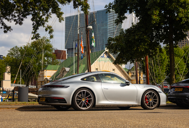 Porsche 992 Carrera 4S MkI