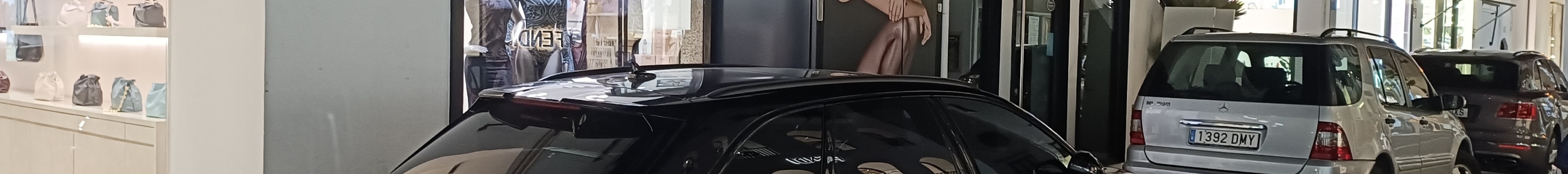 Audi RS4 Avant B9