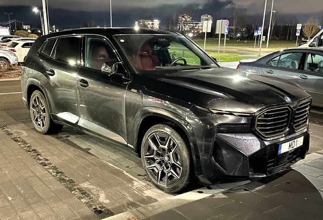 BMW XM G09