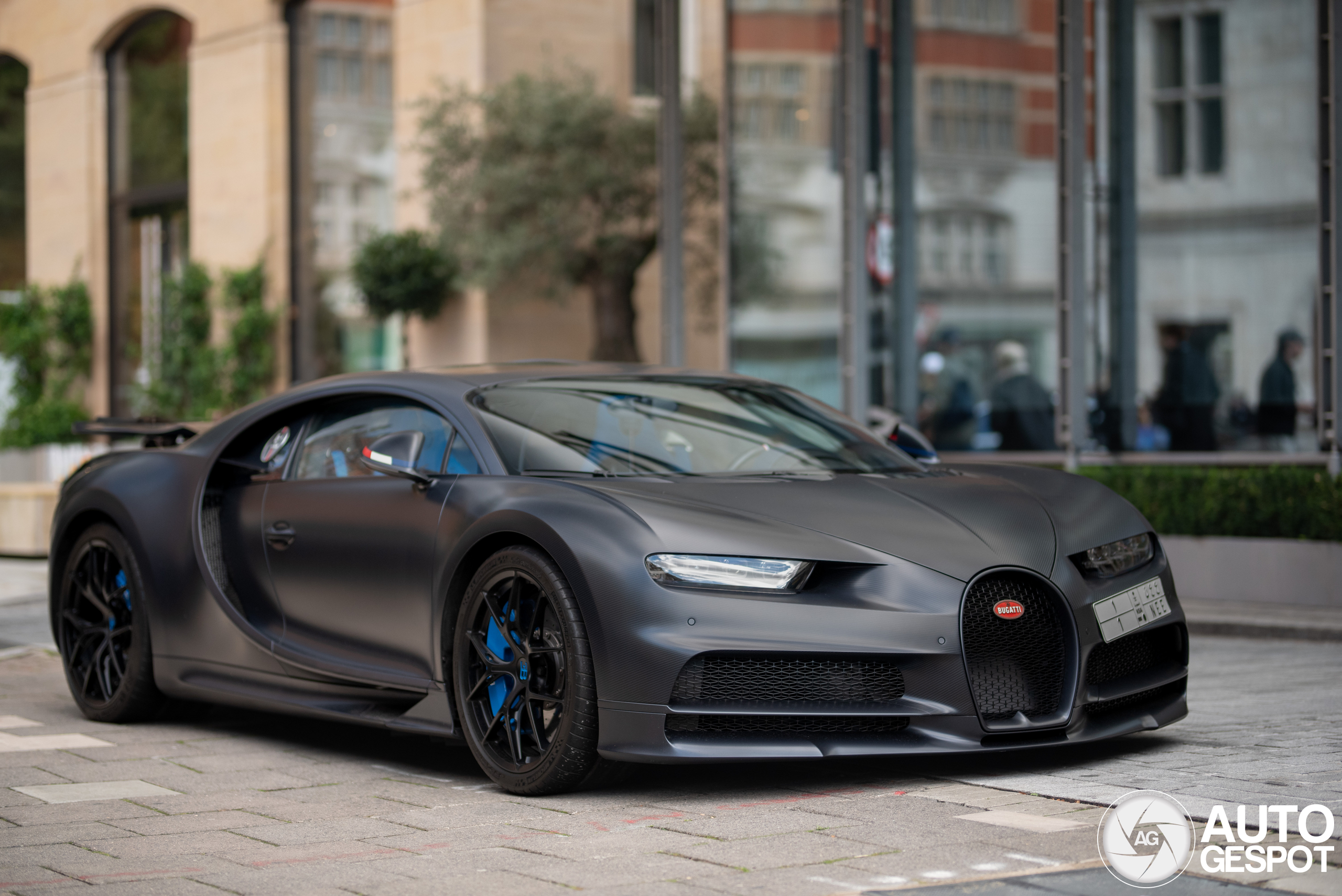 Bugatti Chiron Sport Ans November Autogespot