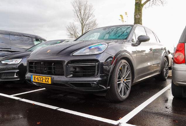 Porsche Cayenne Turbo S E-Hybrid
