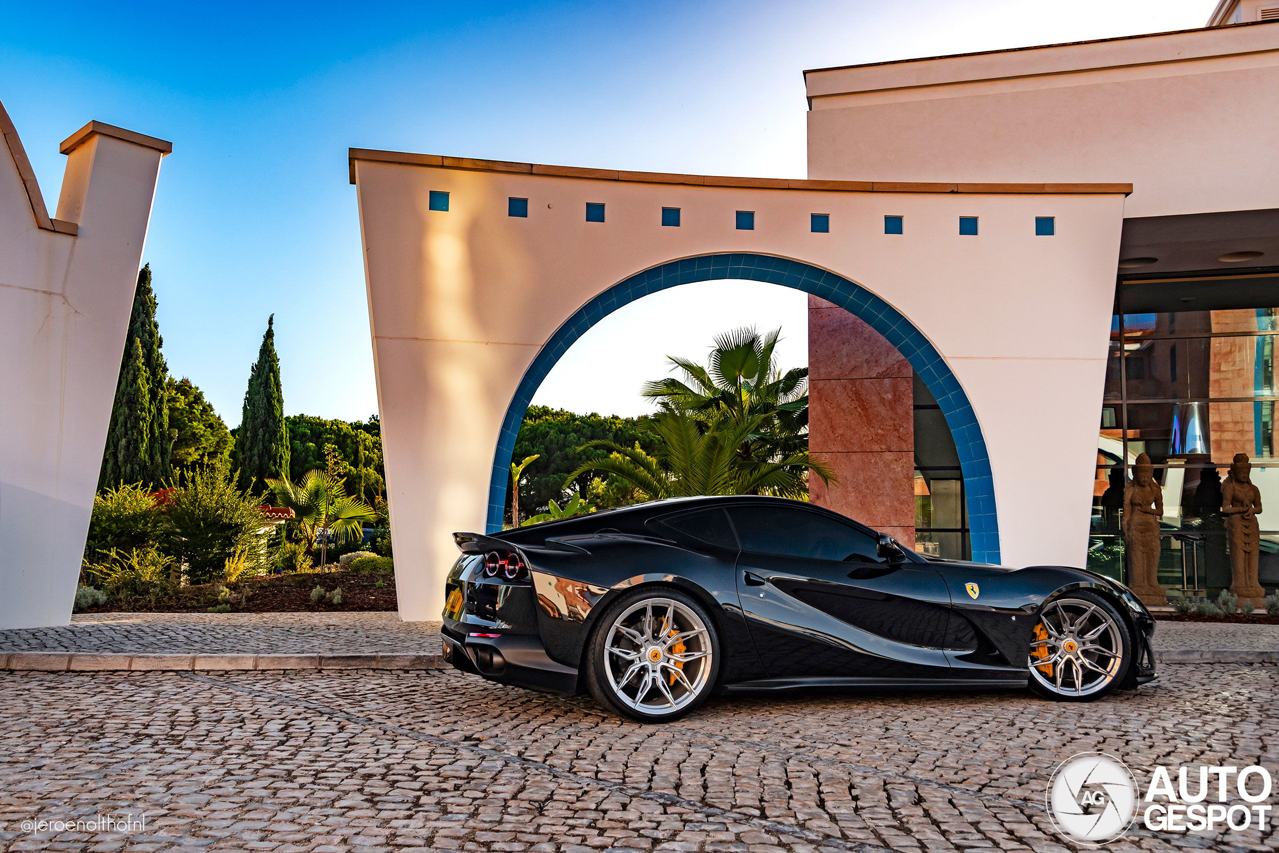 Ferrari 812 Superfast Novitec Rosso