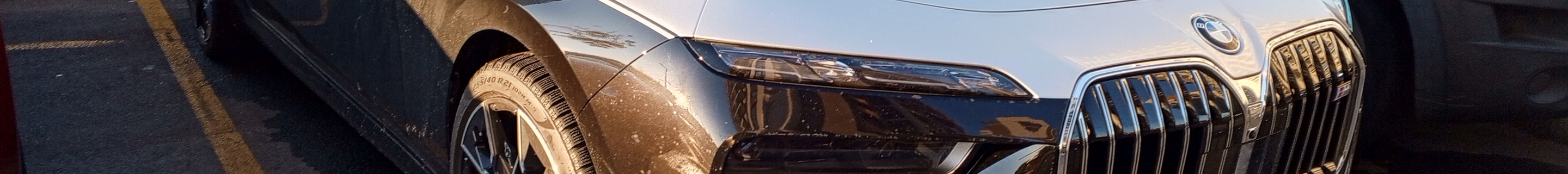 BMW M760e xDrive
