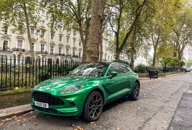 Aston Martin DBX