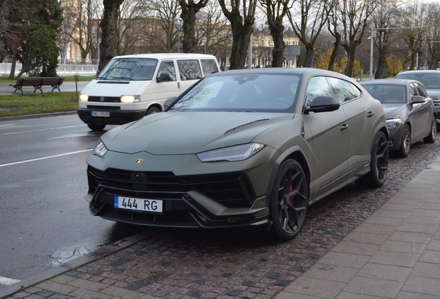 Lamborghini Urus Performante