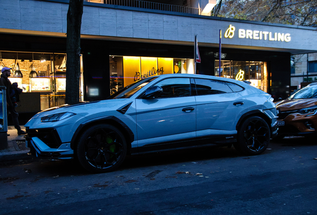 Lamborghini Urus Performante