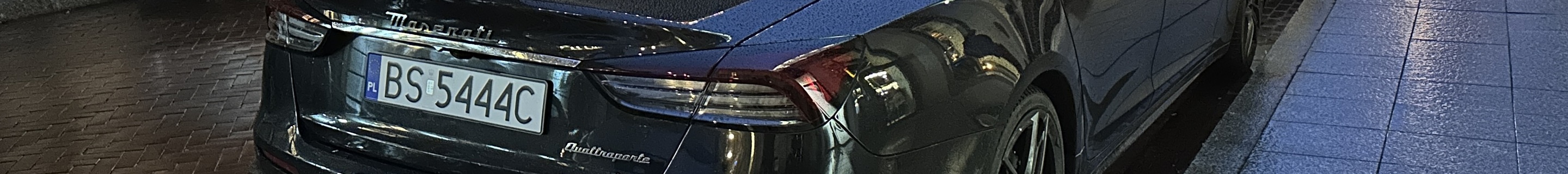 Maserati Quattroporte Modena Q4