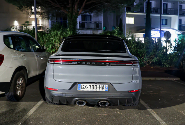 Porsche Cayenne Coupé Turbo E-Hybrid