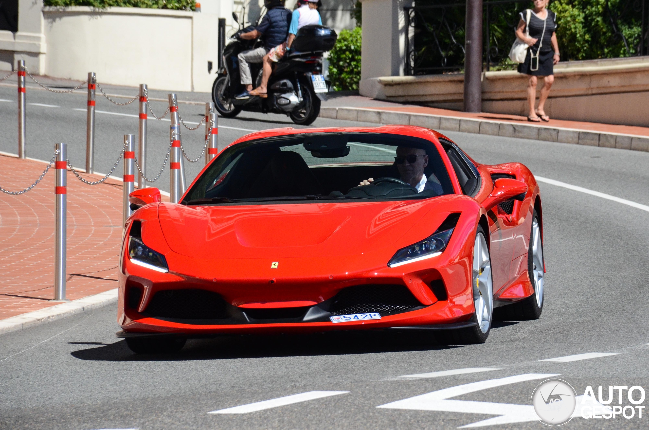 Ferrari F8 Spider