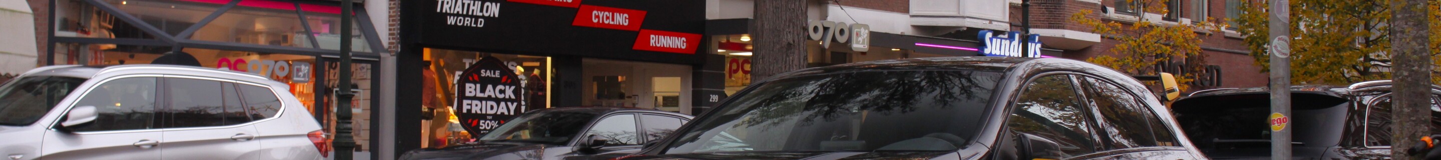 Mercedes-AMG A 45 W176 Yellow Night Edition