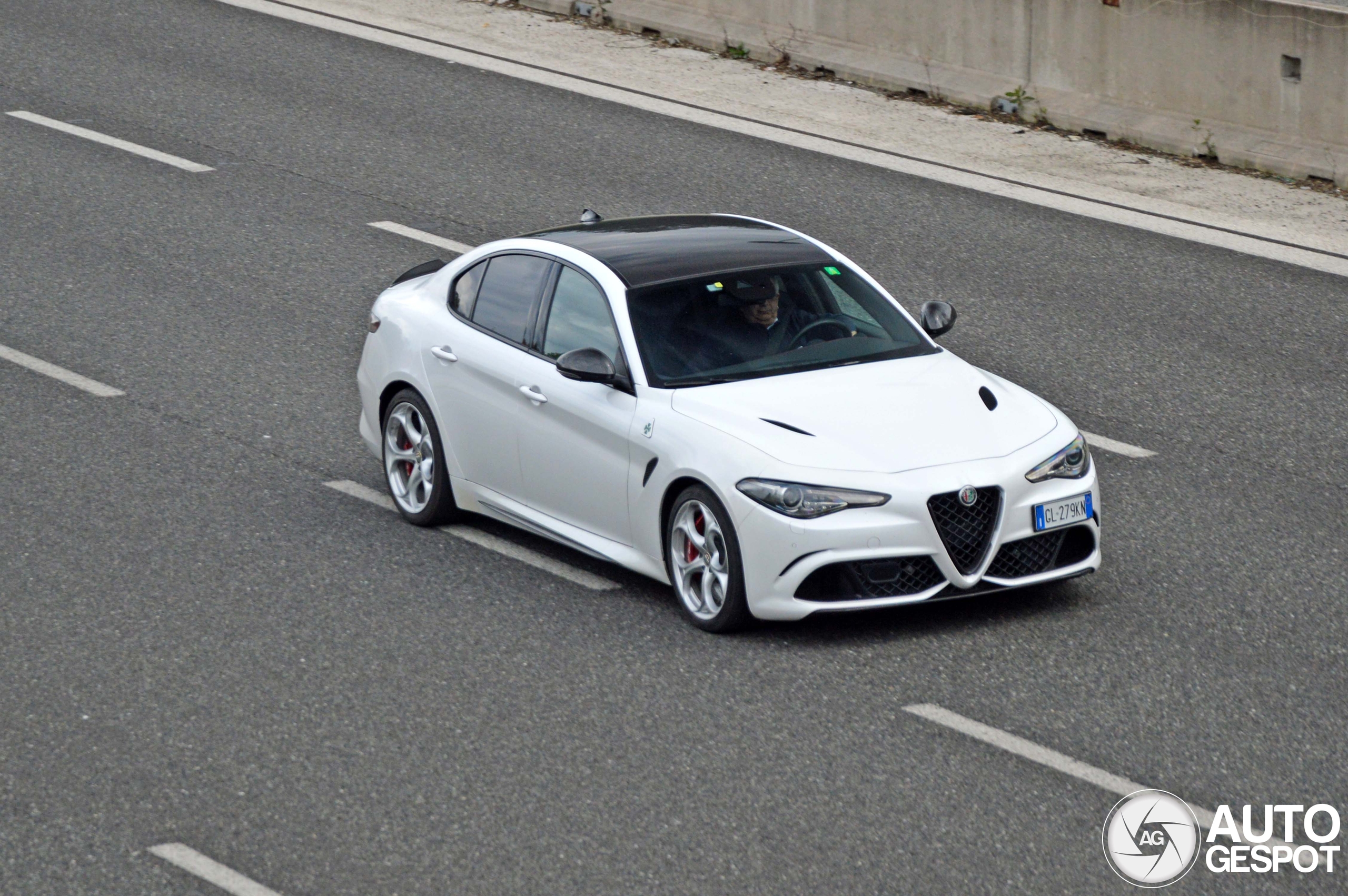 Alfa Romeo Giulia Quadrifoglio November Autogespot