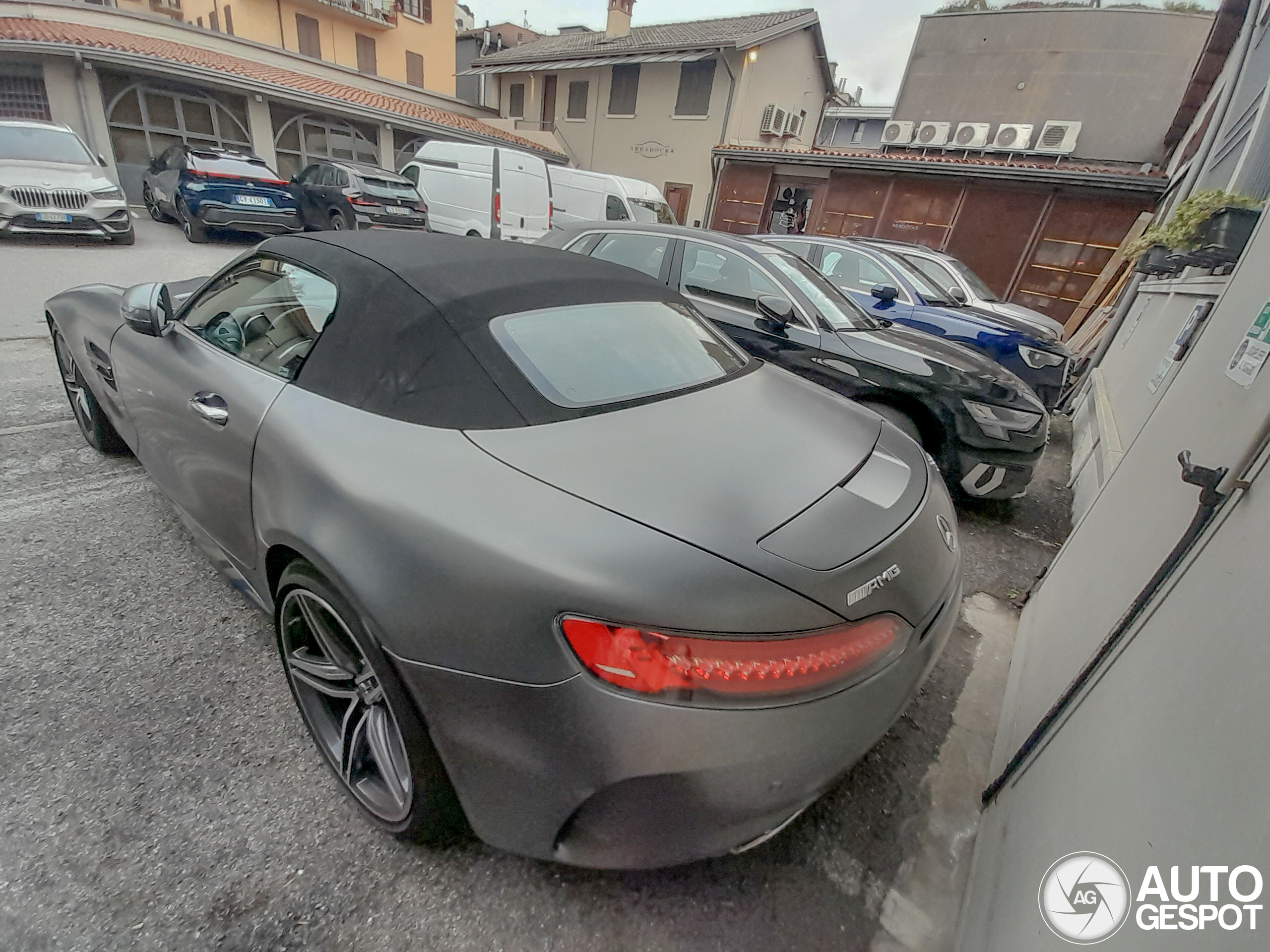 Mercedes Amg Gt C Roadster R November Autogespot