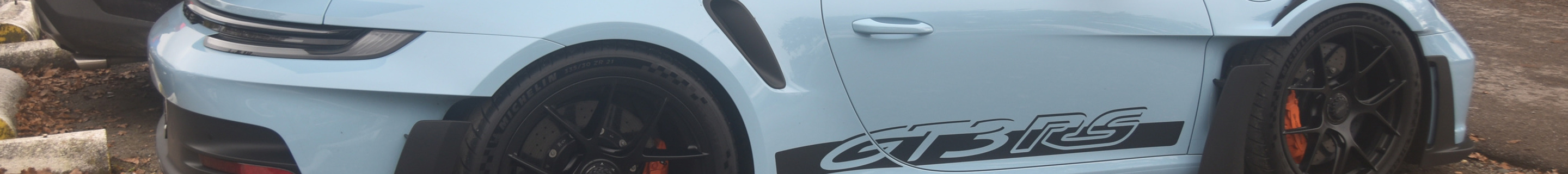 Porsche 992 GT3 RS Weissach Package