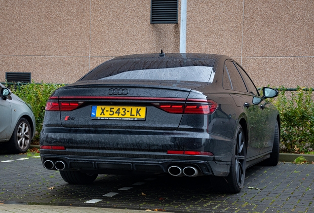 Audi S8 D5