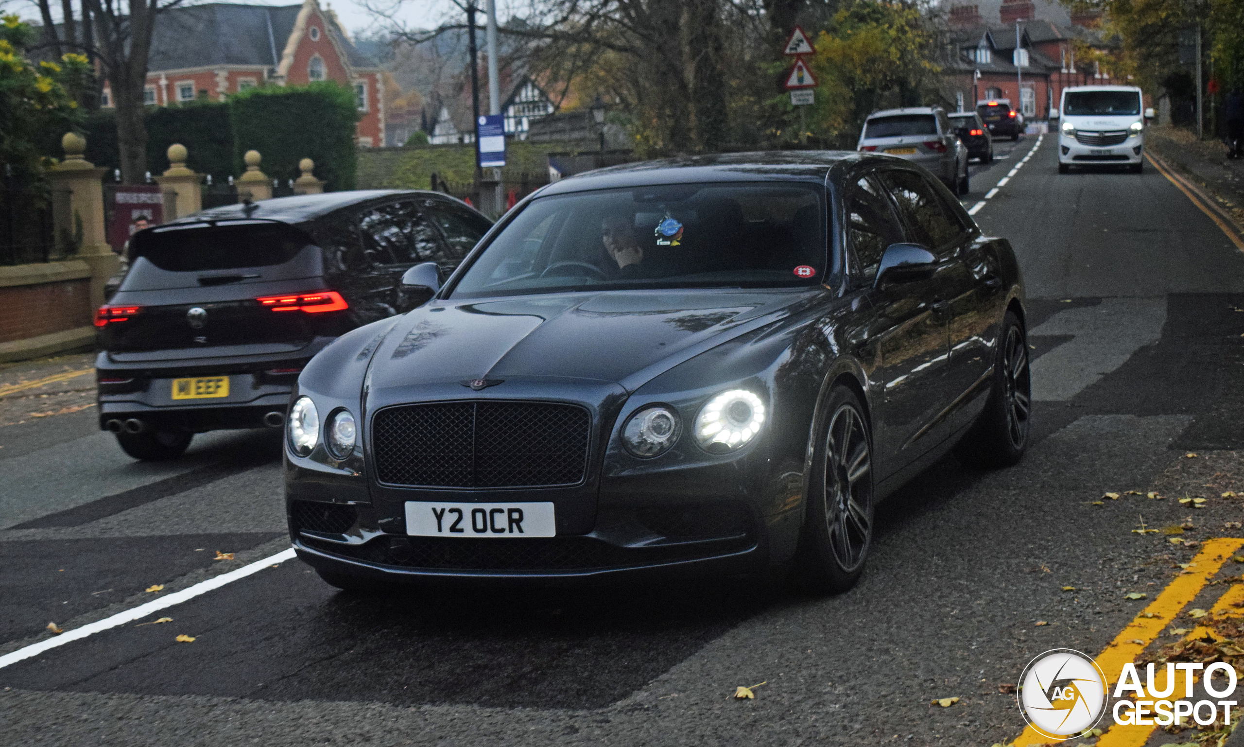Bentley Flying Spur V8 S