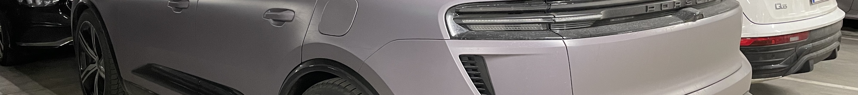 Porsche Macan EV Turbo