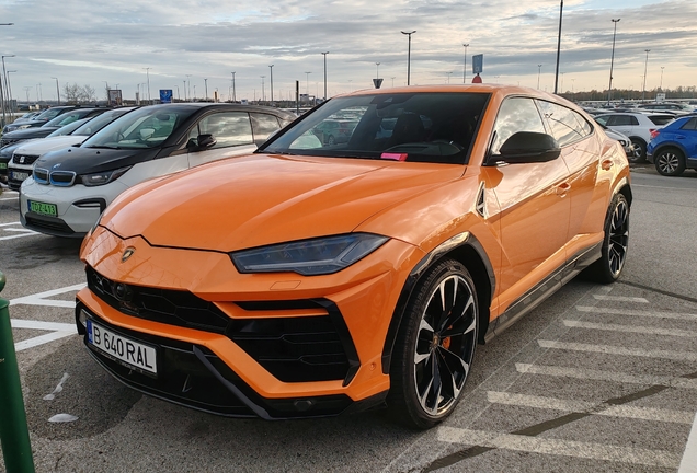 Lamborghini Urus