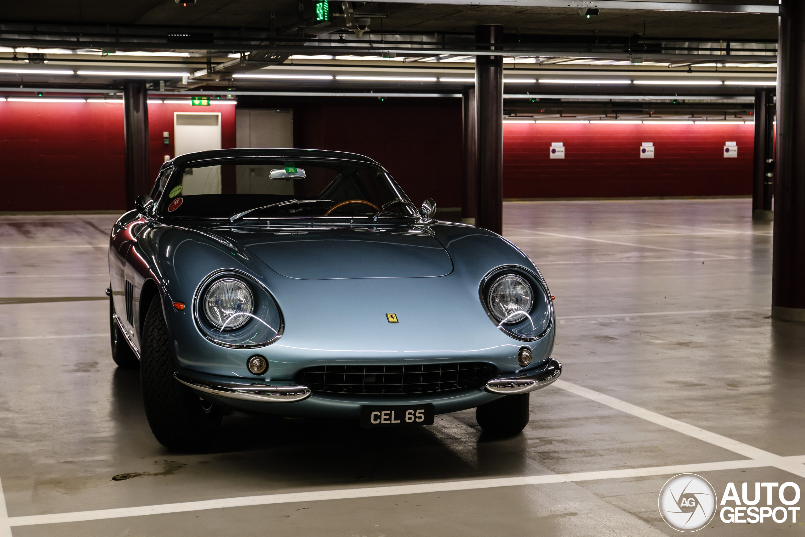 Ferrari クリスタル Italian Excellence Perfected: Ferrari 275 (1964–1968) - 3D