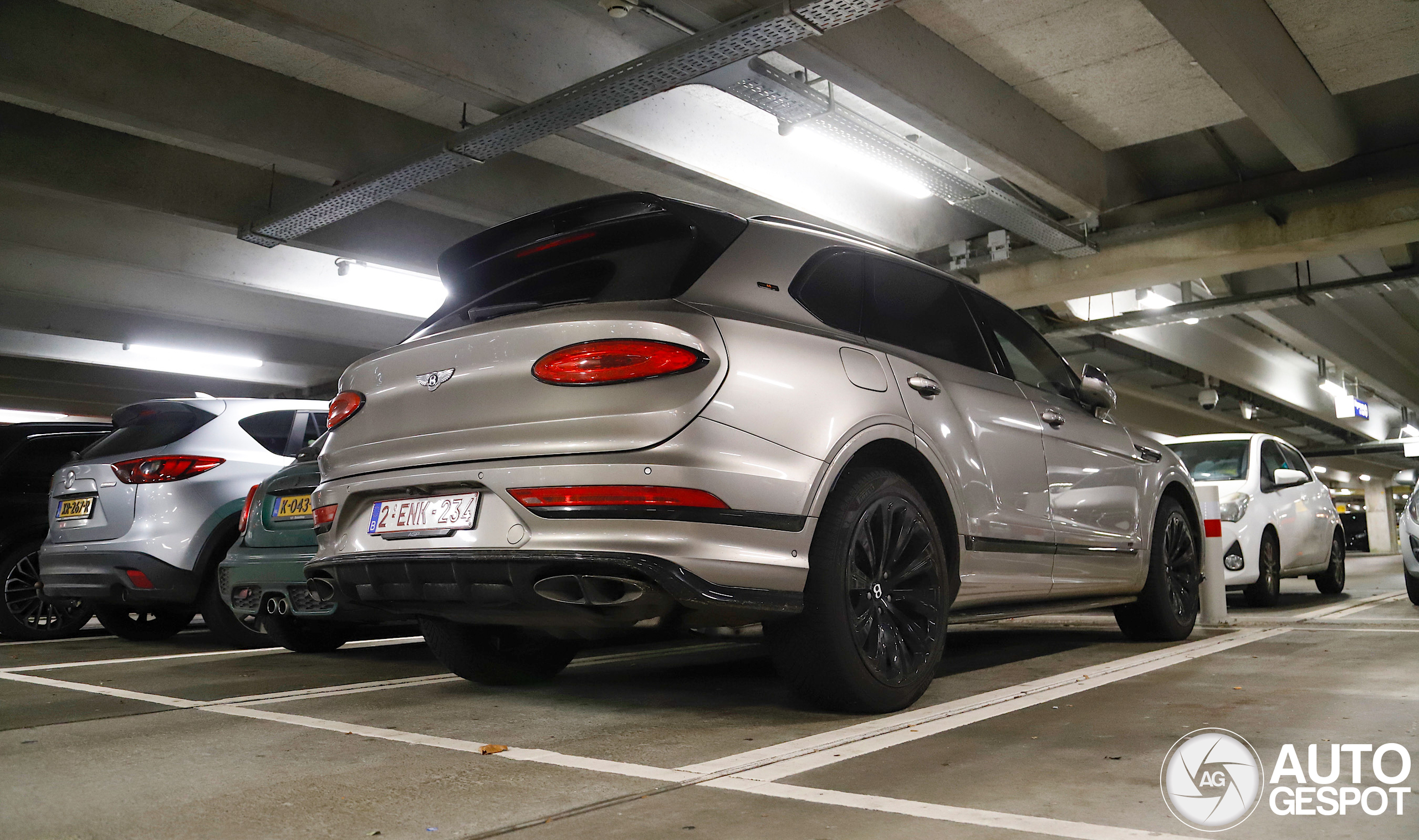 Bentley Bentayga V8 2021 Belgian Equestrian Collection