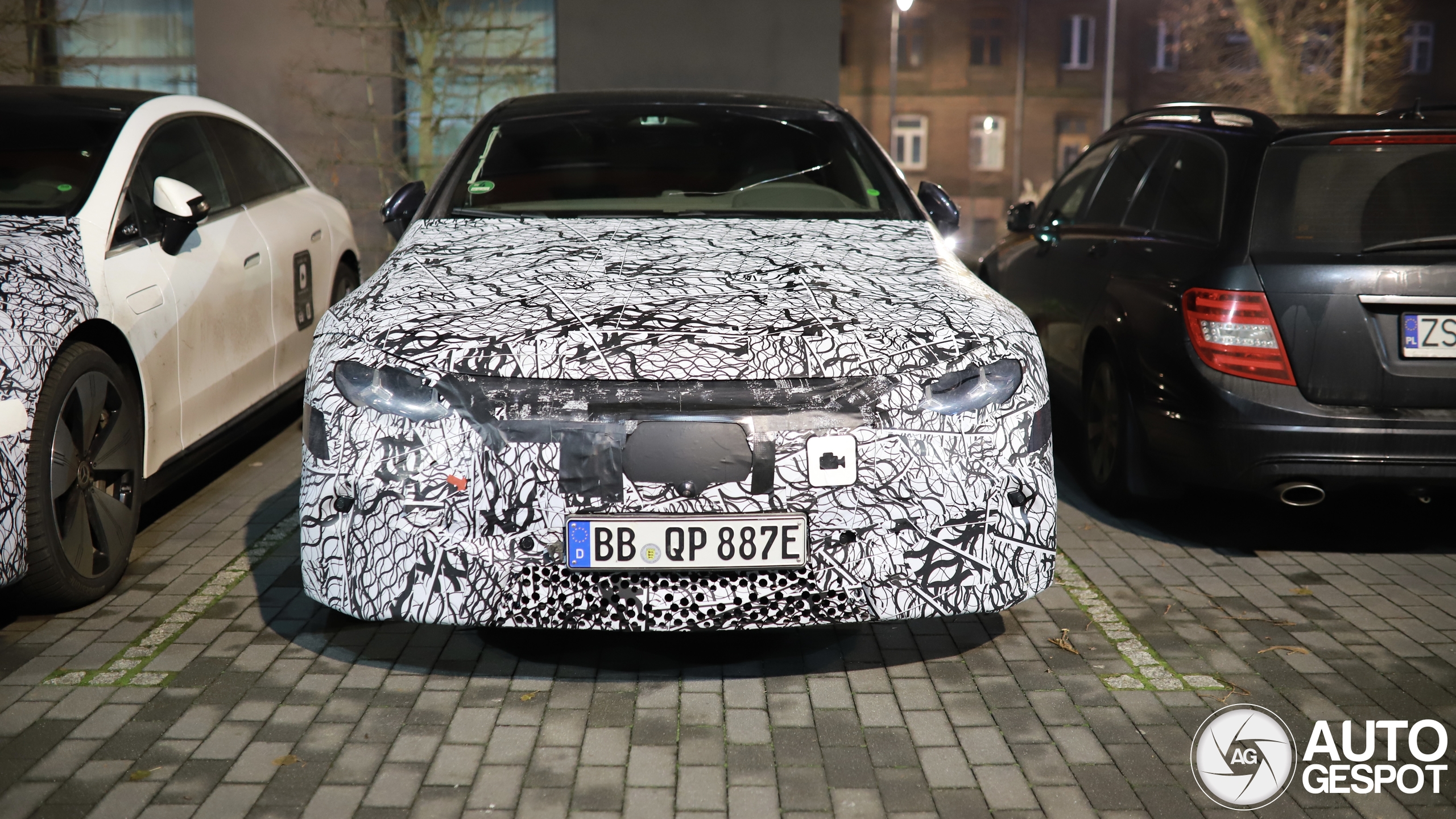 Mercedes-Benz EQS