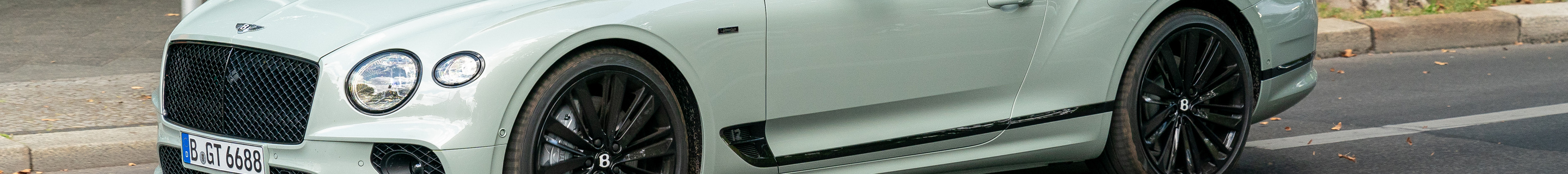 Bentley Continental GTC Speed 2023 Edition 12