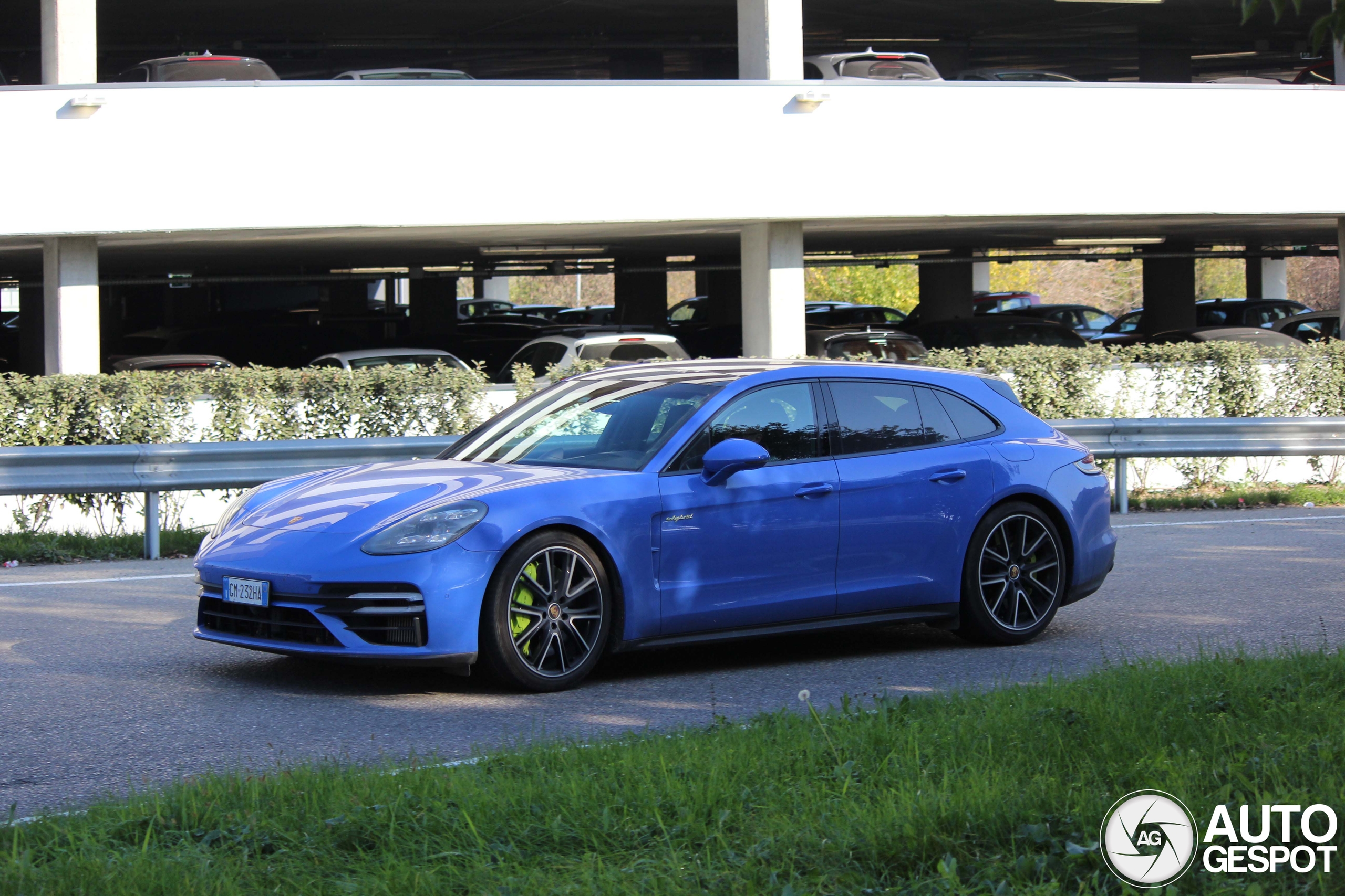 Porsche 971 Panamera Turbo S EHybrid Sport Turismo MkII 06 December